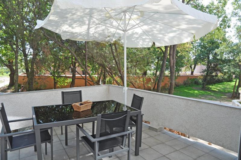 Residence De Tourisme Le Clos Des Vendanges Moriani Plage Exterior foto